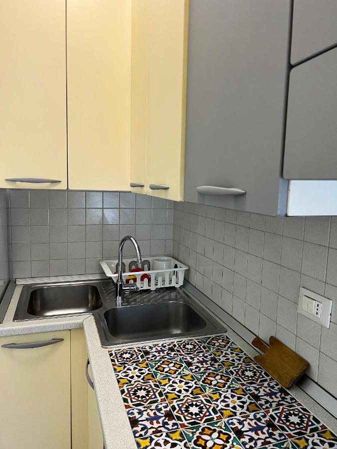 Casa Vacanze Oceano 利沃诺 外观 照片